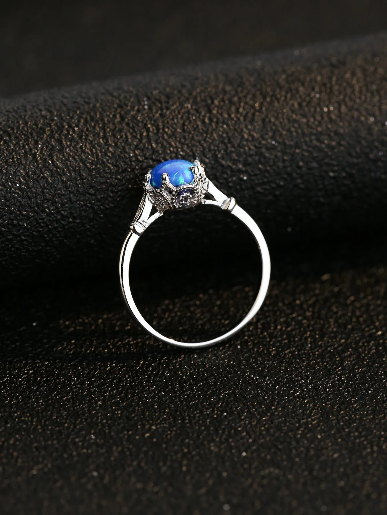 Splendid Pure 925 Silver Women's Ring with Simple Design,Decorated with Oval Blue Opal and Zircon for Birthday Party Wearing