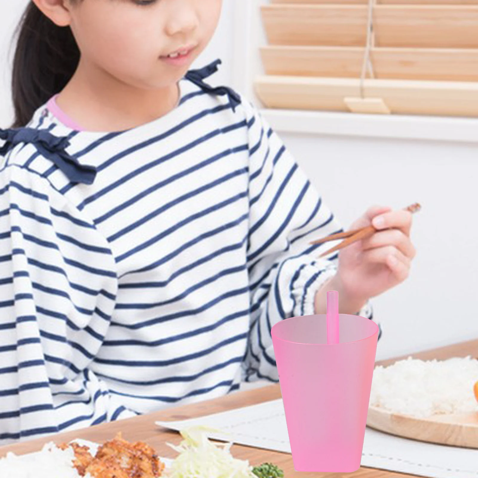 6 قطعة مجموعة أكواب امتصاص الأطفال أكواب شرب بلاستيكية مع القش سهلة الاستخدام كوب ماء للأطفال الاستخدام اليومي أكواب بقشة للأطفال #2