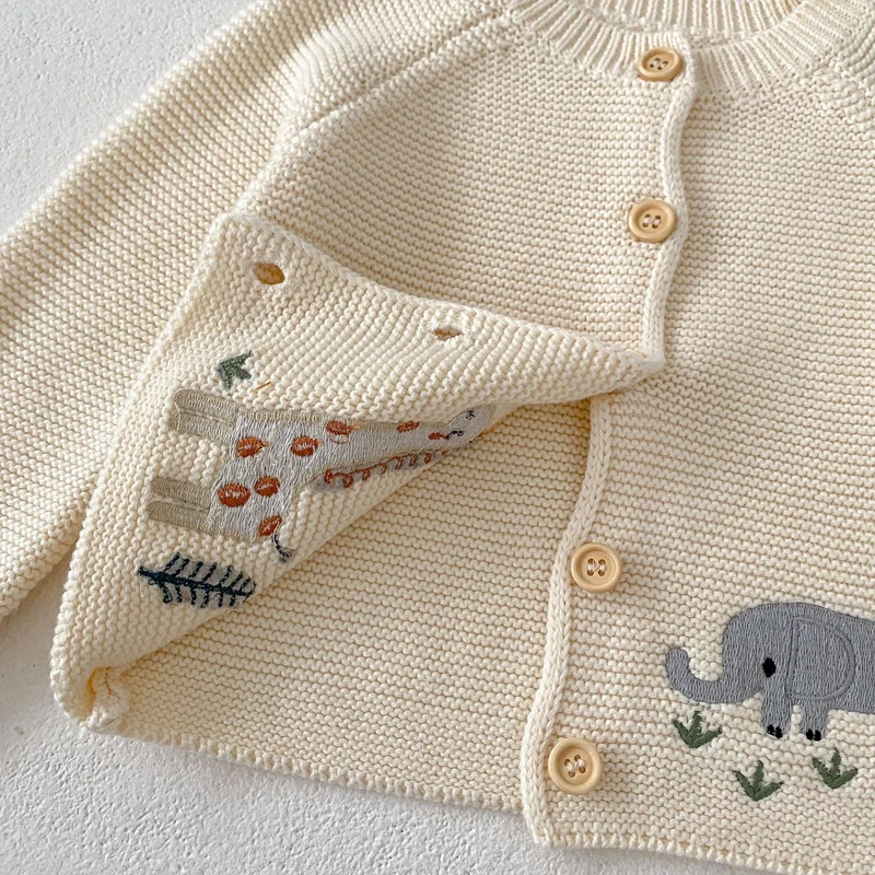 Autumn New Baby Clothing, 0-3 Year Old Girl, Cute and Fun Embroidered Round Neck Cotton Sweater Knitted Cardigan Coat