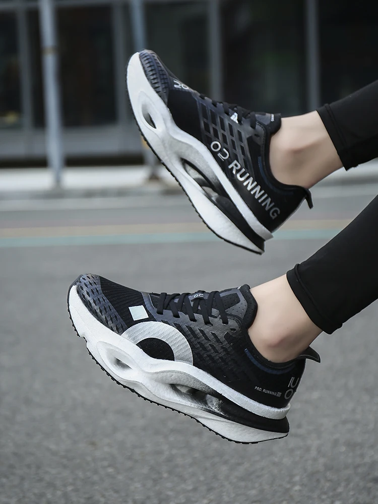 Men's Fashion Sneakers Breathable Mesh Casual Running Shoes Lace-up Lightweight Vulcanized Shoes Walking Sports Shoes Zapatillas