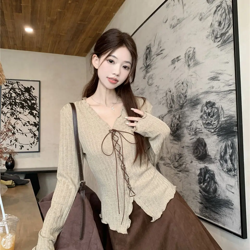 V-neck Lace-up Fungus Edge Long-sleeved Knitted Sweater 2026 Autumn Fashion