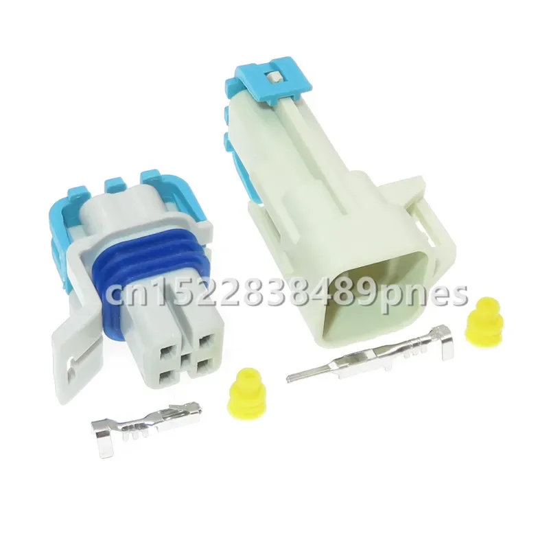 4 Pole 15326423 121…