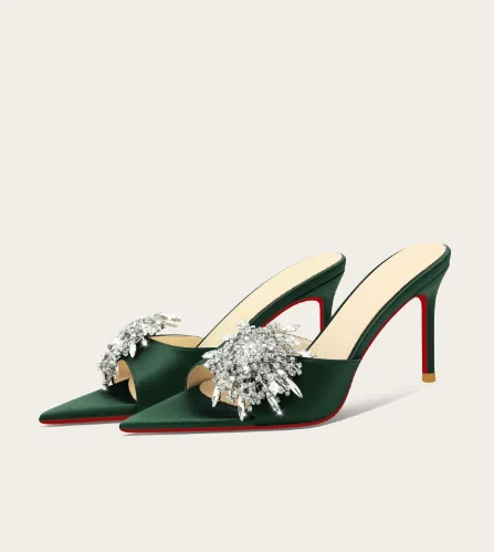 New Light Luxury Navy Blue Crystal Flower Pointed Toe Exposed Temperament Sandals for Women, One-Piece Slippers for Outdoor Wear