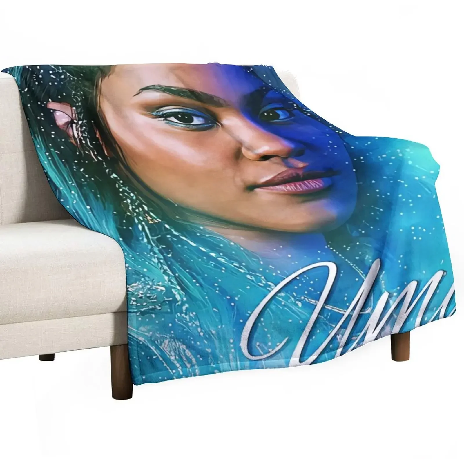 

Uma Princess - Descendants 3 Throw Blanket Decorative Sofa Winter beds Blankets