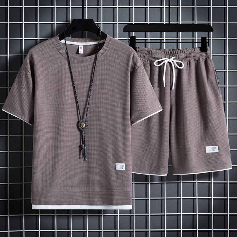 Thumbnail 4 - #76 Best Mens Tracksuits to Buy In 2026
