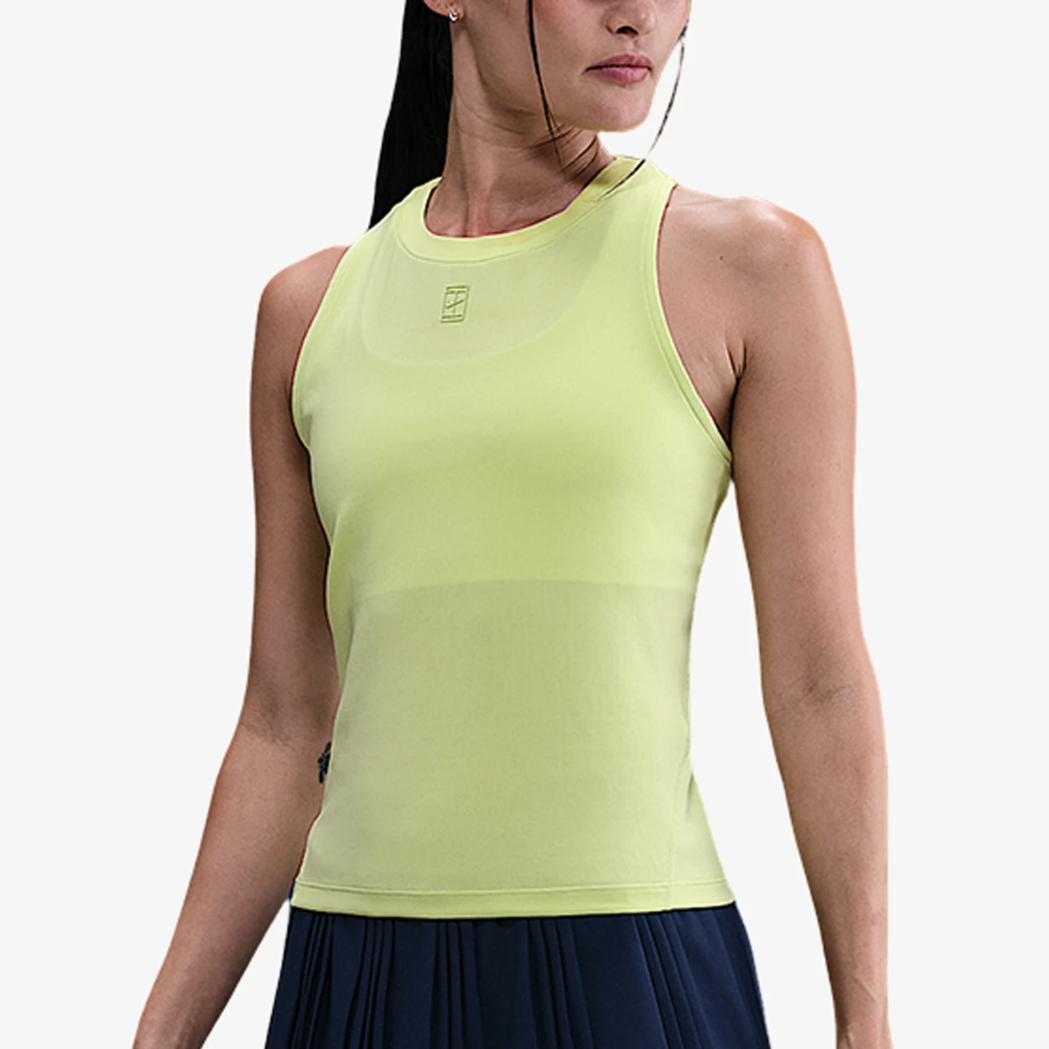 

Оригинальная женская теннисная футболка Nike NikeCourt Slim Fit без рукавов FZ6658-736