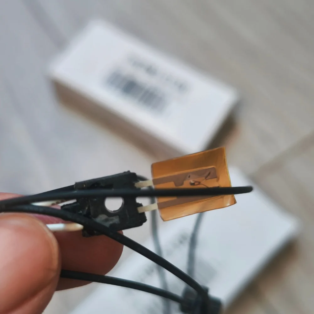 

6LA89105000 Fuser Thermistor For Toshiba E-studio 230 202 200 203 230 232 233 280 282 283 Copier Parts