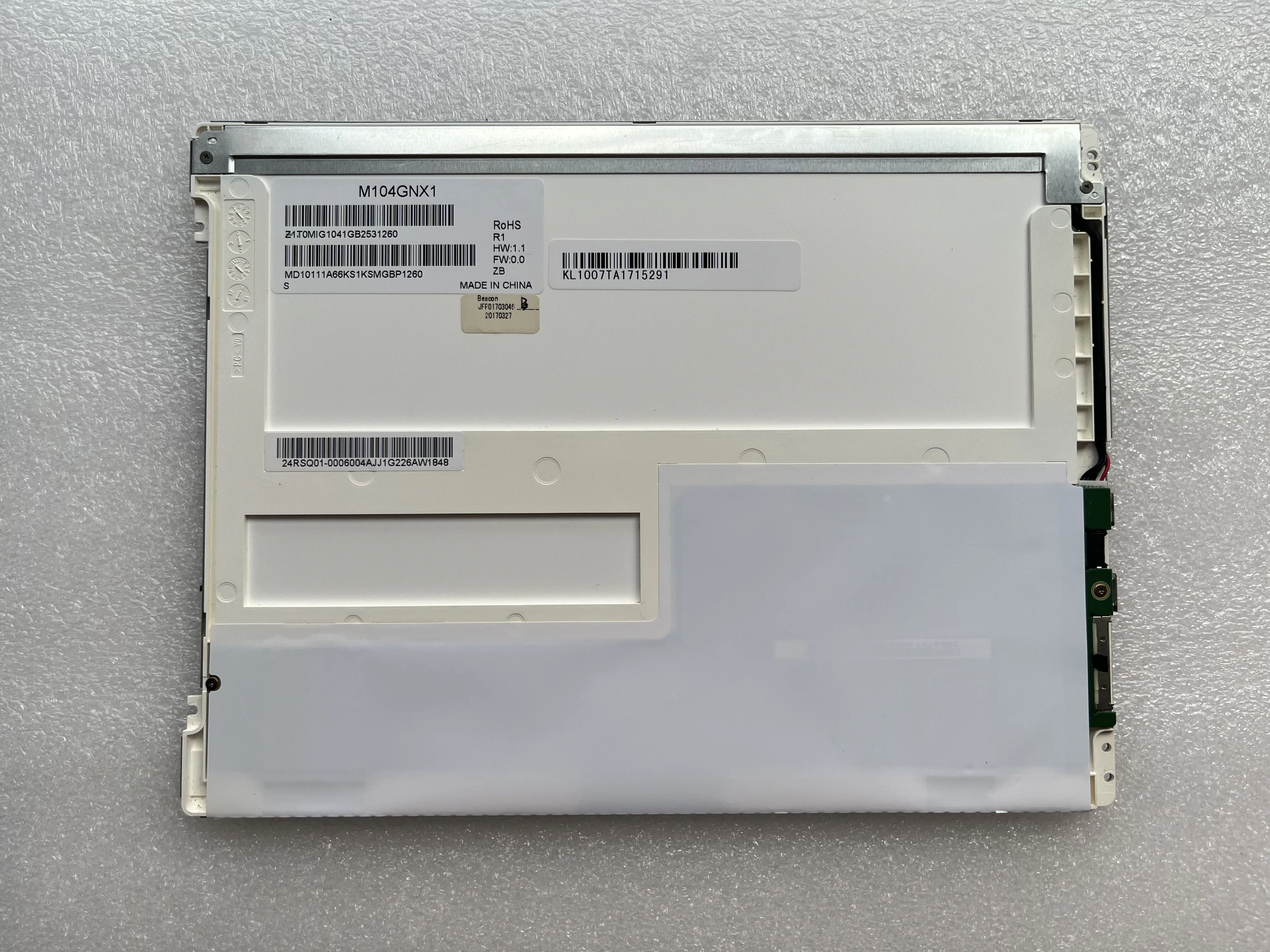 10.4-inch M104GNX1 R1 M104GNX1 R2 1024*768 TFT-LCD screen display panel 20 pins 100% tested fast delivery 1 year warranty