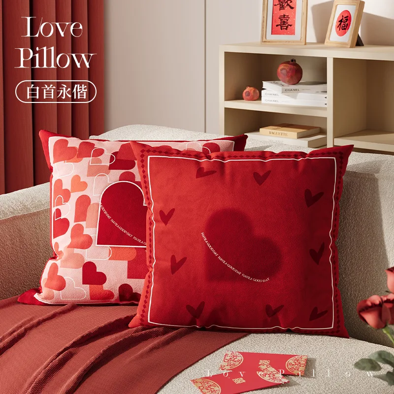 

Luxury Red Love Heart Shaped Sofa Cushion Pillow Cover With Insert For Wedding Bedroom Living Room Home Decor New Year Christmas