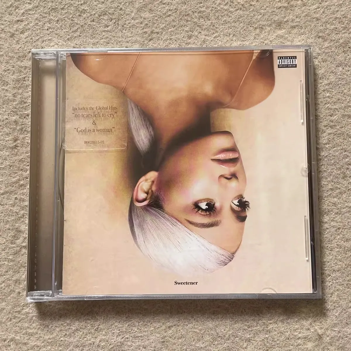 

Ariana Grande Sweetener – Bright Pop & R&B Soulful Album with Infectious Hooks for Devoted Fans & Curated Collectors
