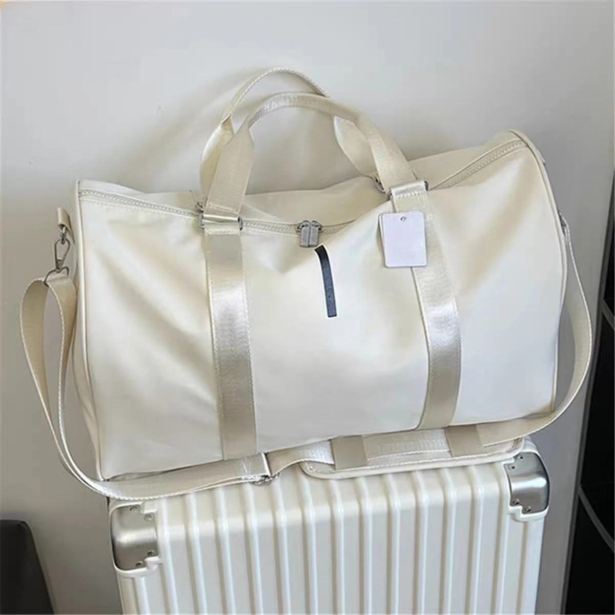 

@LO Large Capacity Unisex Travel Duffel Bag Waterproof Sports Fitness Handbag with Shoe Box Dry Wet Separation Swimming Bags