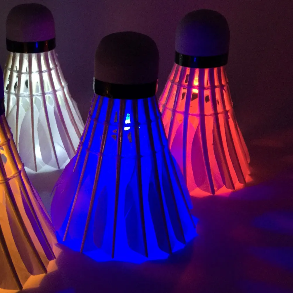 8 قطع من كرات الريشة LED لإضاءة كرة الريشة وإكسسوارات متينة وكرات متوهجة متوهجة داكنة #3
