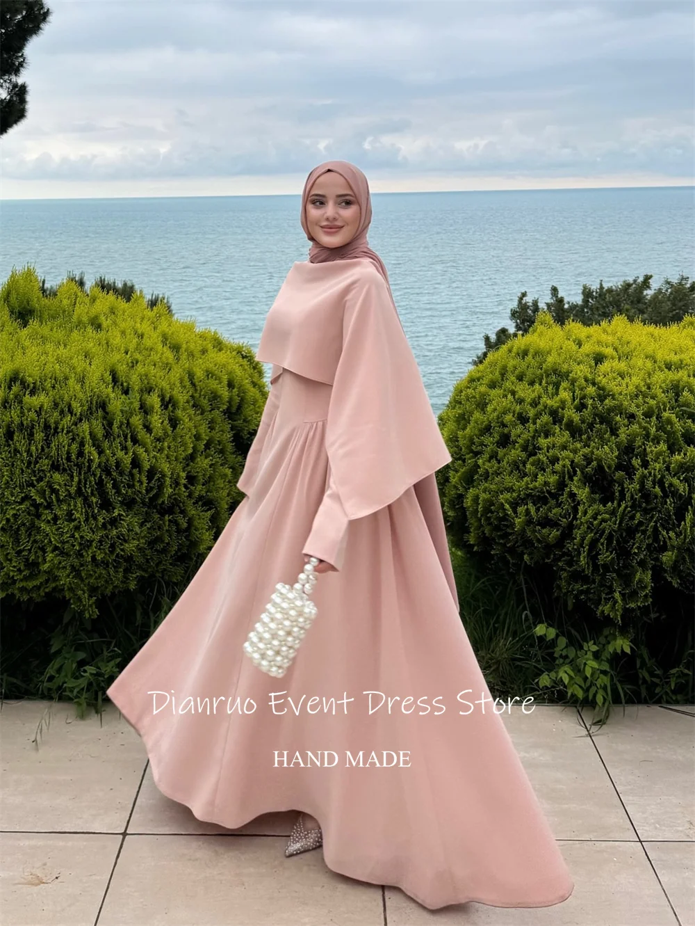 فستان سهرة إسلامي وردي أحمر الخدود من Dianruo فستان حريري من الساتان العربي السعودي أنيق مطوي بطول الأرض فساتين حفلات مخصصة