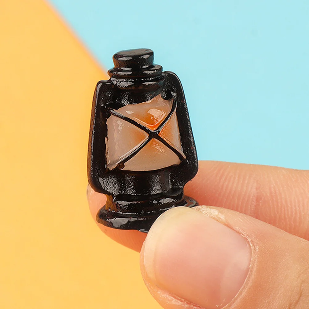 8 stücke Miniatur Laterne Harz Lampe Für Puppenhaus Dekor Micro Landschaft Diy Vintage Desktop Tiny Haus Ornament