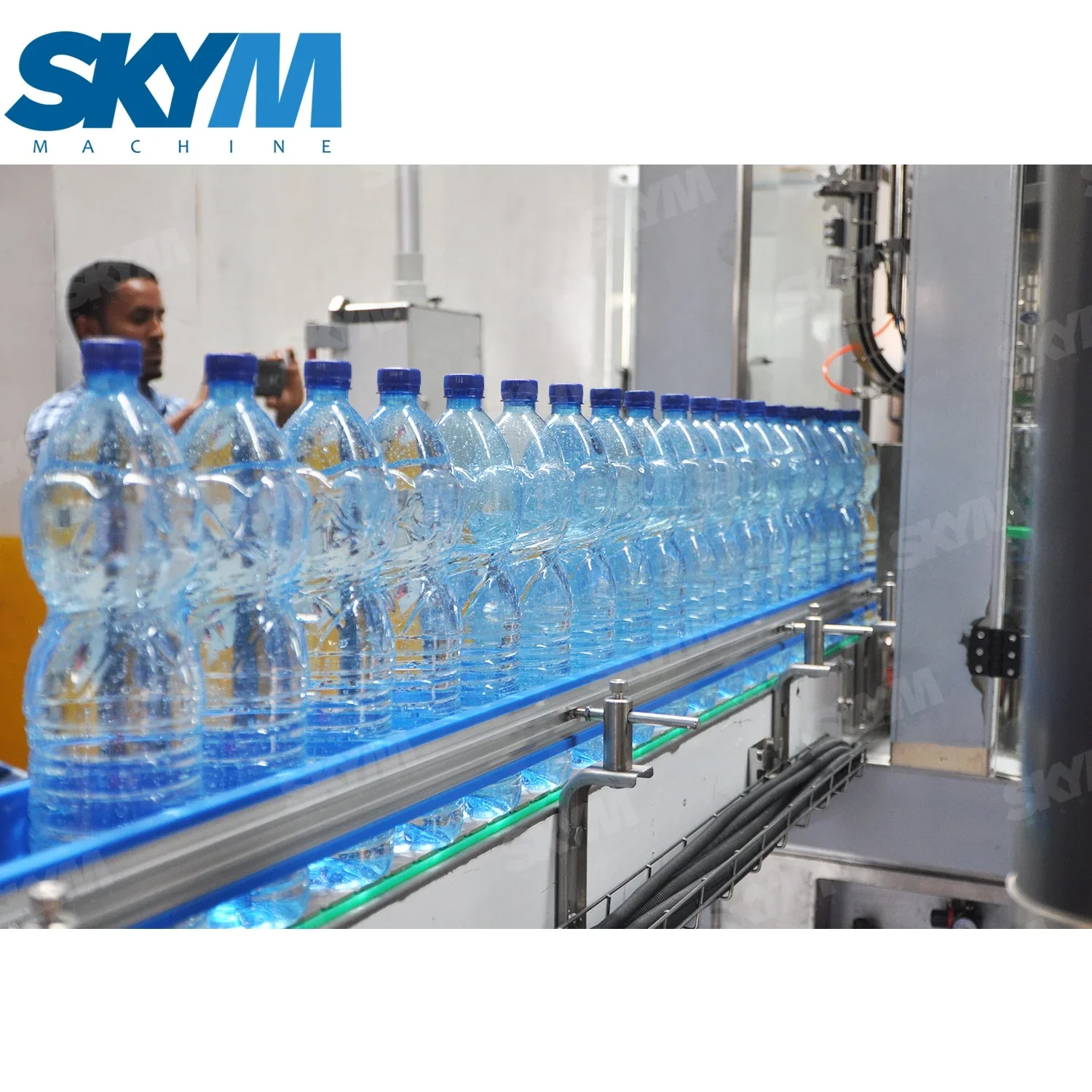 6000bph 500ml 1500ml Monoblock 3 in 1 Bottled Water Filling Making Machines Production Line for Drinking Water Juice