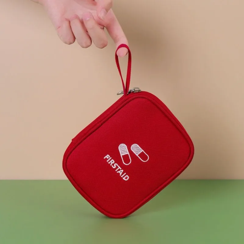 Kit de primeiros socorros mini saco de viagem caixas de comprimidos bolsa de medicina suprimentos portáteis domésticos caminhadas enfermagem oxford pano saco de armazenamento