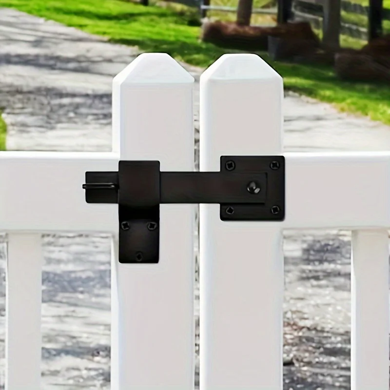 

Прочный матовый черный металлический замок для дверей-амбаров, подходит как для внутренних, так и для наружных дверей из массива дерева.