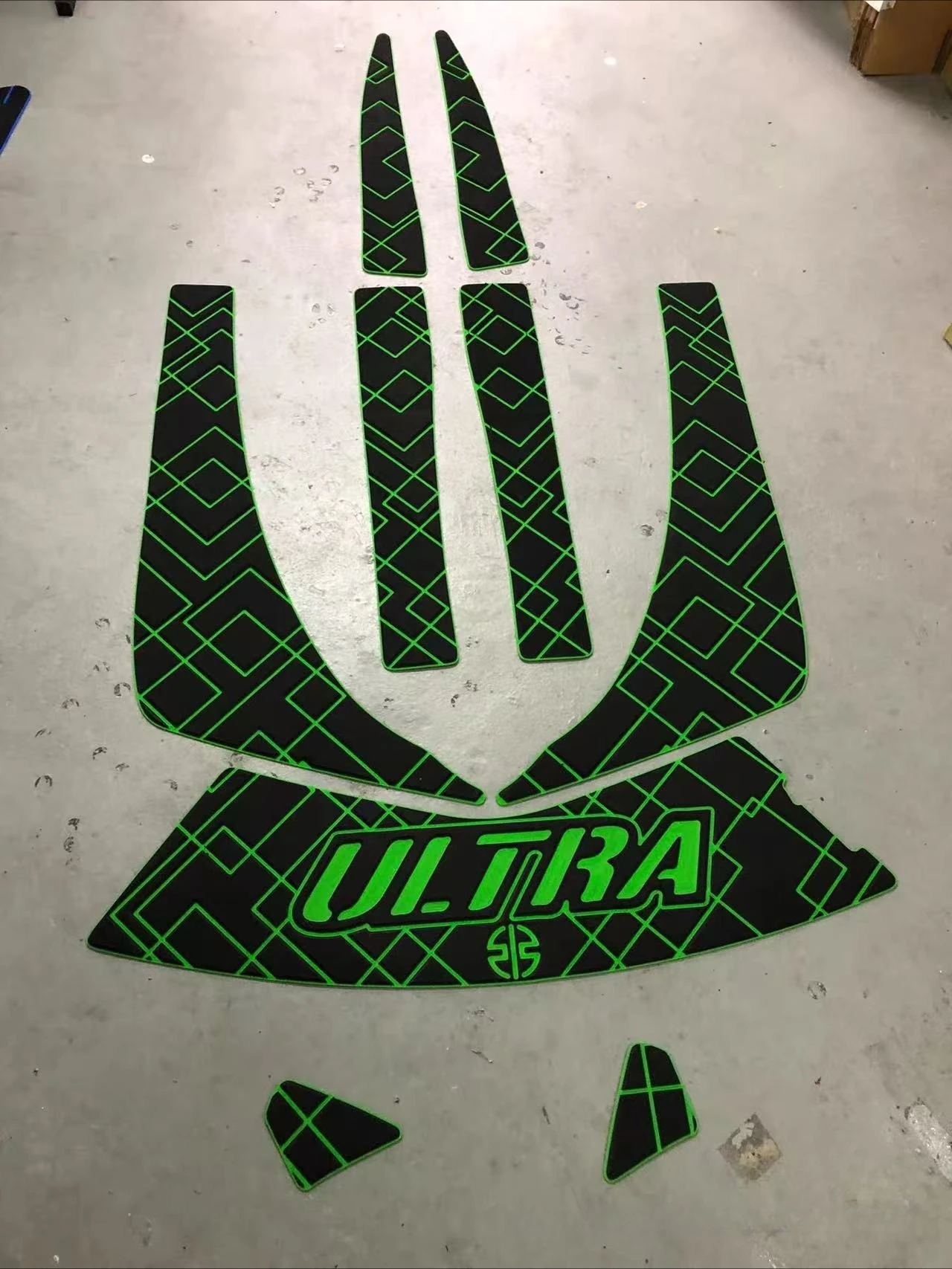 

Customized Eva Foam Pad Jet Ski Marine Traction Mats for 2015 Kwk Ultra LX/250/260/300/310 Custom Boat Accessories Flooring Pad