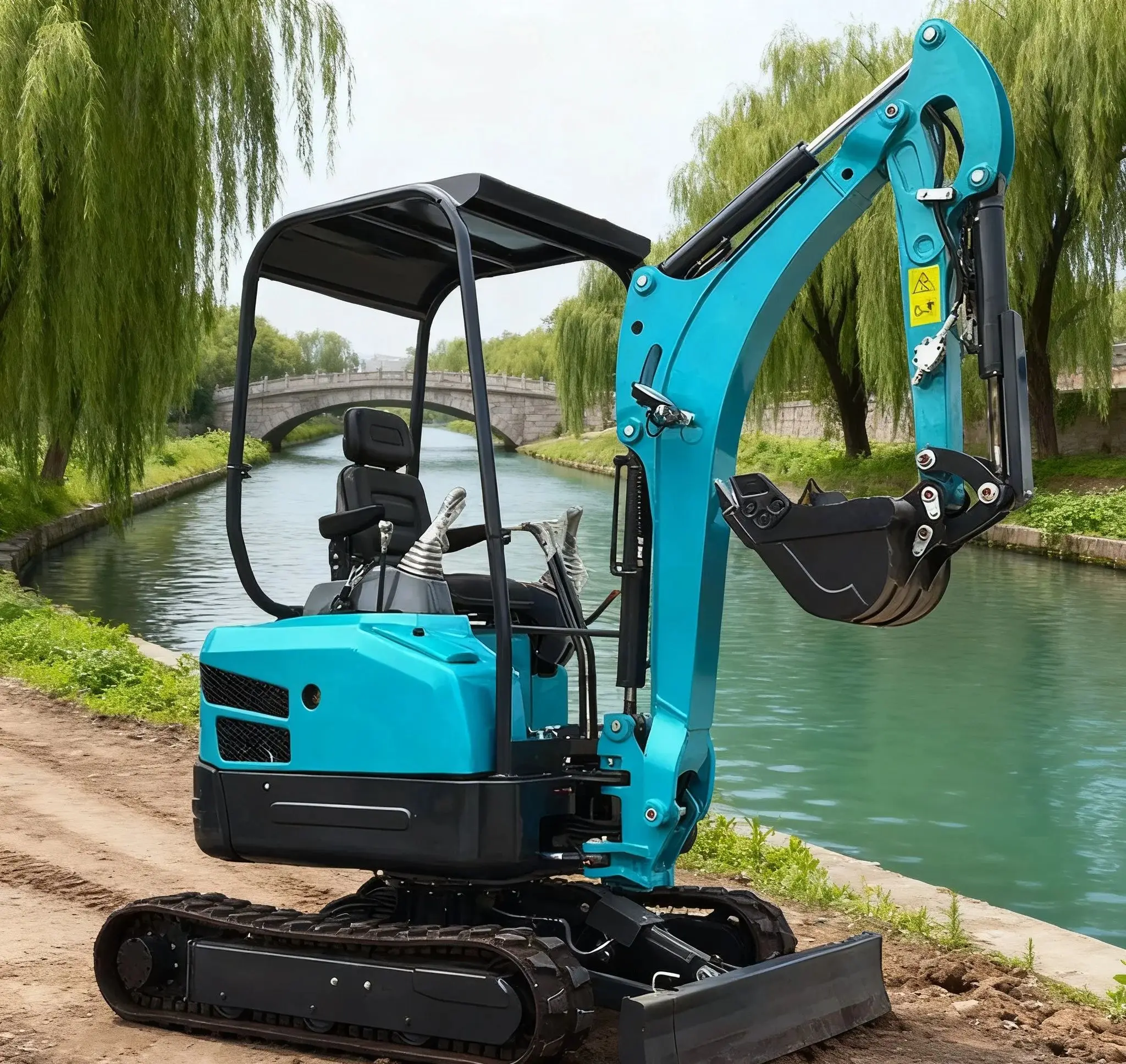

Cheaper CE EPA 2-ton Mini Excavator, 2.2-ton Earthmoving Hydraulic Mini Crawler Excavator, Farm Courtyard Renovation