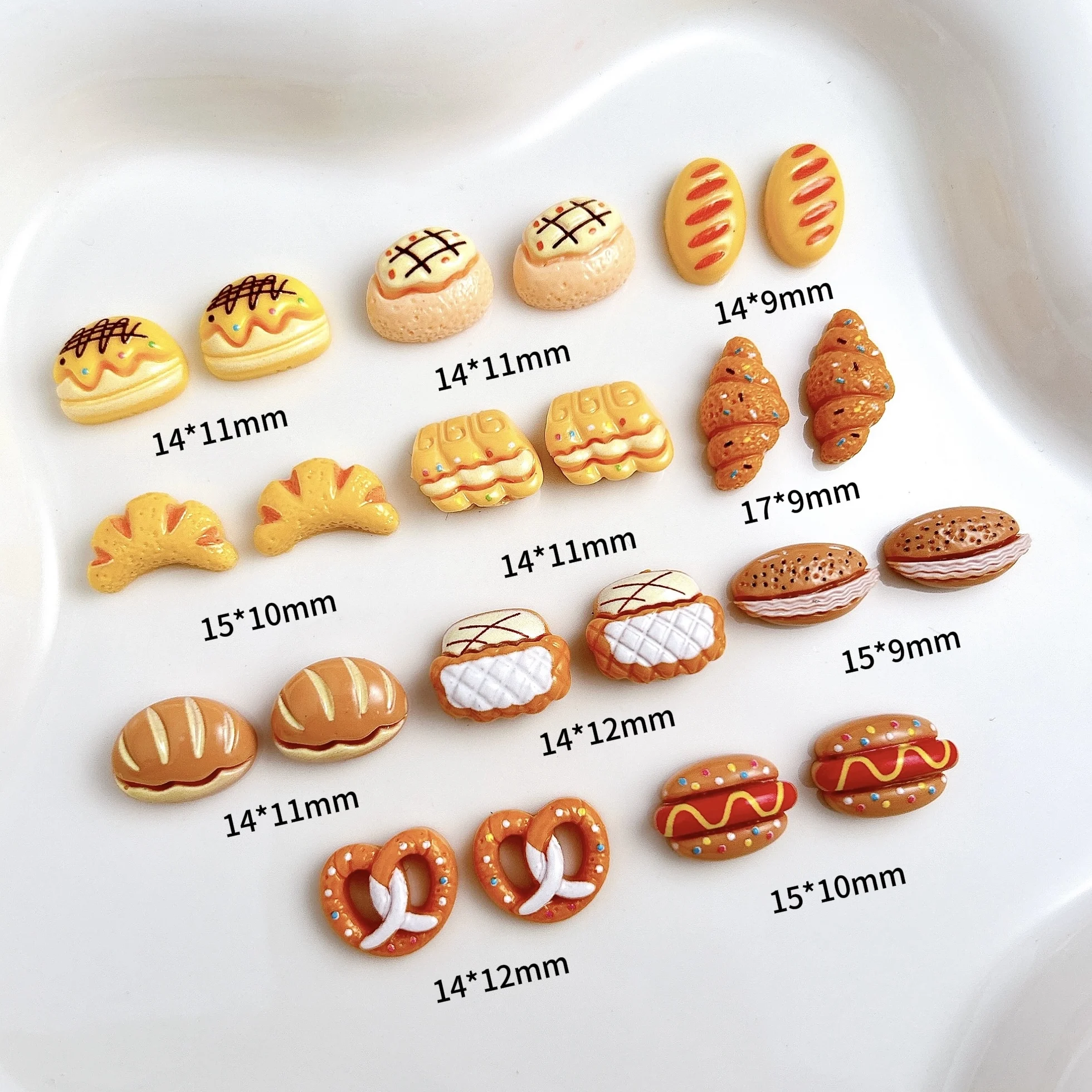 20Pcs Simulated Cream Bread Croissant Nail Art Decorations Creative Sausage Bun Pineapple Bread Dessert Series Nail Charms DIY