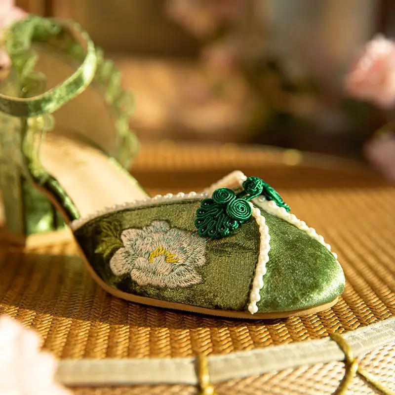 Chinese Style Women Shoes 2023 Vintage Embroidered Mary Jane Sandals Womens Green Falbala Noble Elegant High Heels Ladies Shoes