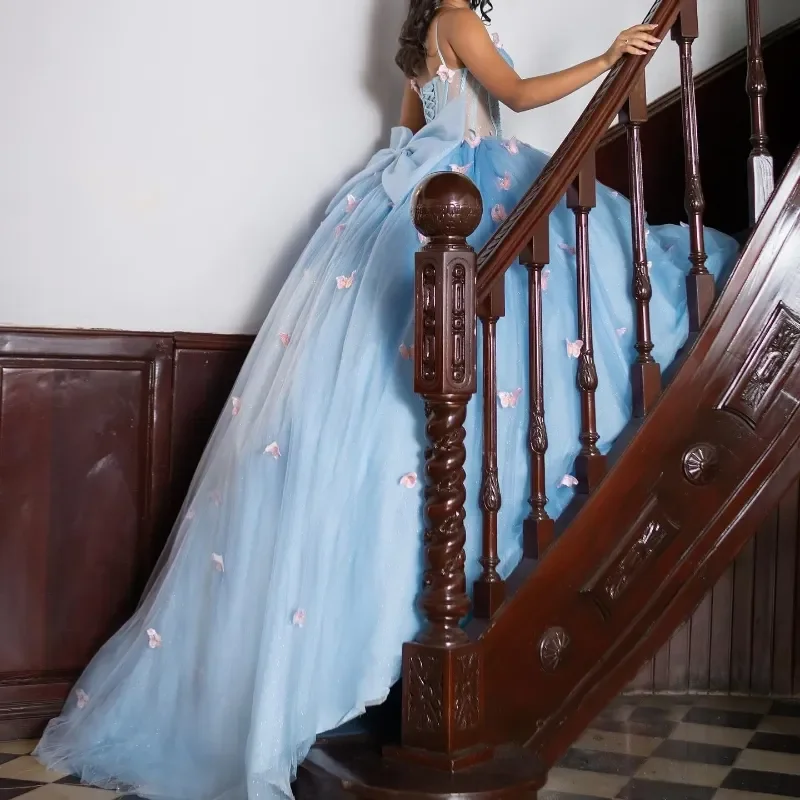 فساتين الأميرة Quinceanera باللون الأزرق السماوي ، حزام السباغيتي ، الخرز ، تول الفراشة الكريستالي ، مقاس كبير ، عمر 15 عامًا ، المكسيكي ،