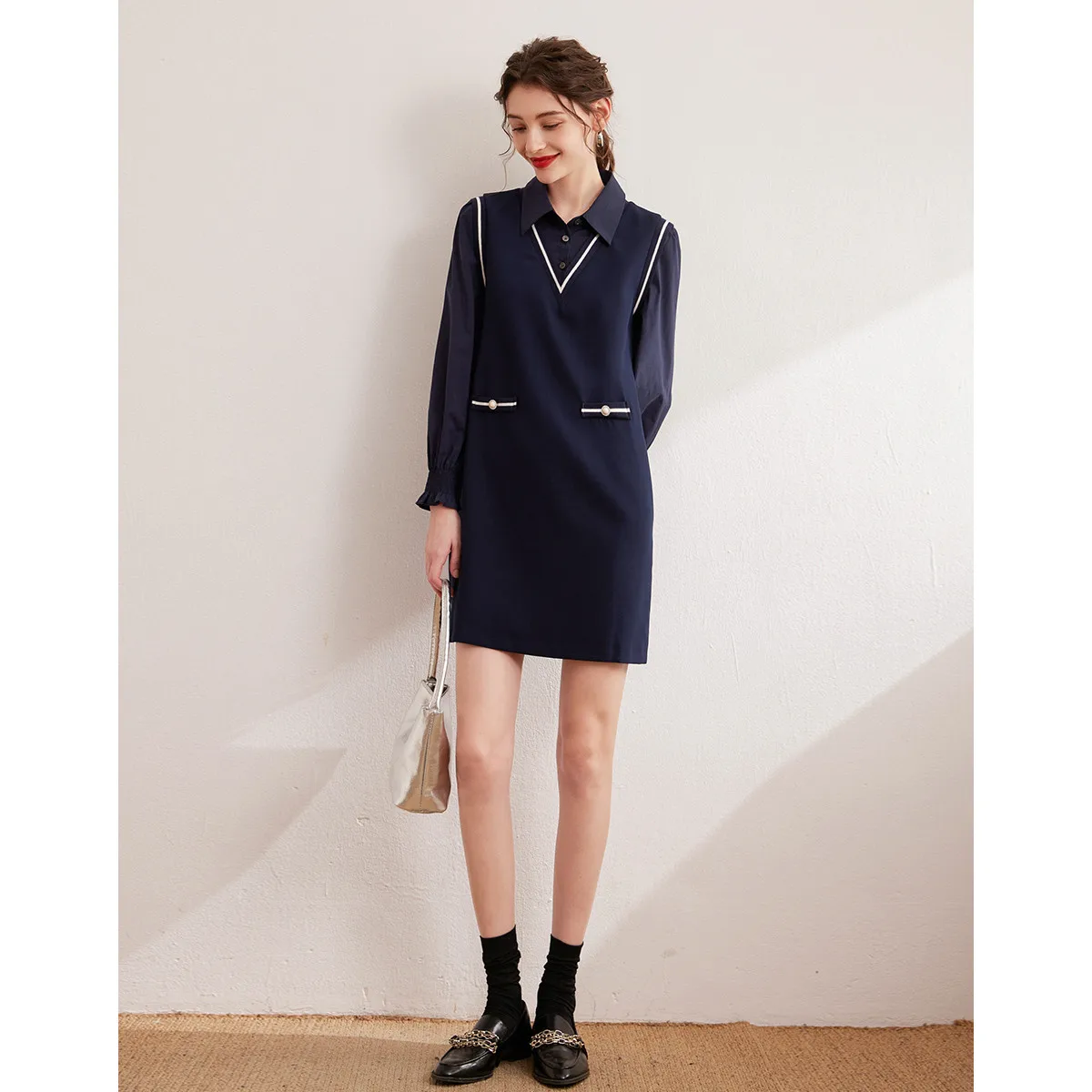 LOUISYAO collège Style faux deux pièces femmes robe 2025 printemps automne déplacements col rabat contrasté côté robe nouveau