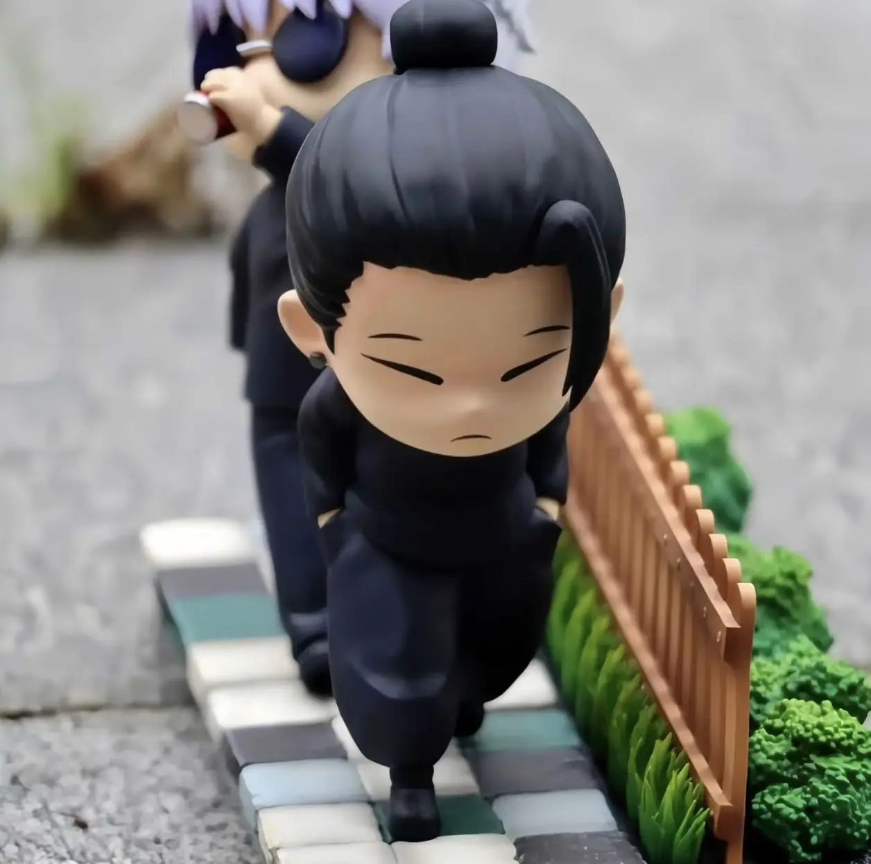 ฟิกเกอร์ตัวละครอนิเมะใหม่ จูจิตสึ ไคเซ็น โกโจ ซาโตรุ และ คัตสึโระ ซึคุรุ ของสะสม ของขวัญ เหมาะสำหรับนักสะสม