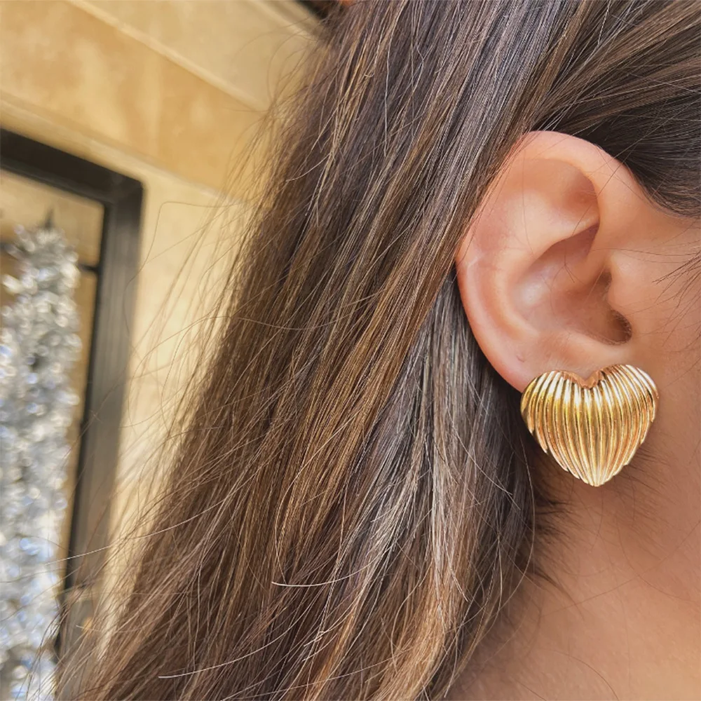 

Stainless Steel PVD 18K Gold Plated Tarnish Waterproof Heart Earrings For Woman Jewelry Wholesale Trendy