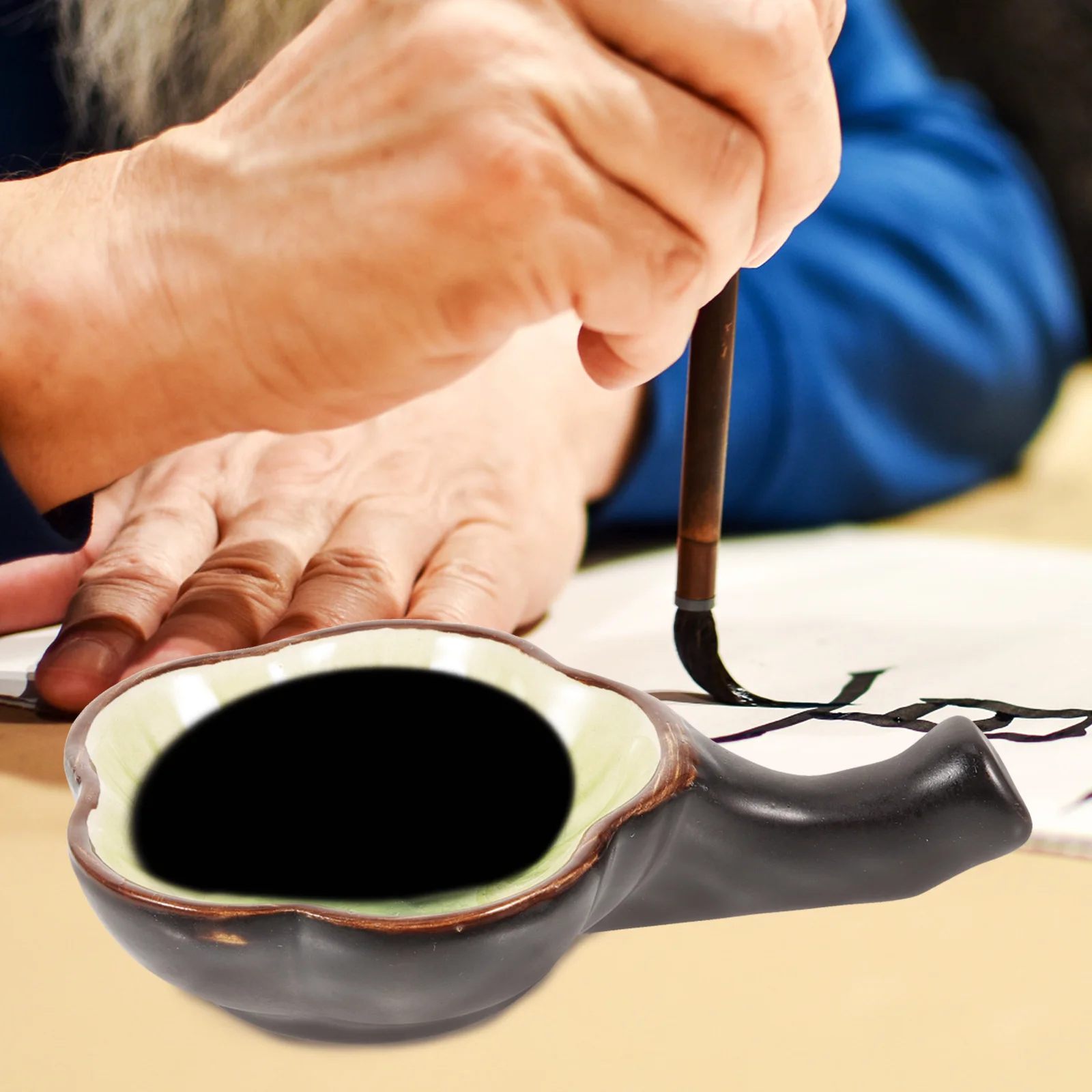 Piatto per inchiostro decorativo da 2 pezzi Piatto per inchiostro in ceramica portatile leggero Forniture per calligrafia multiuso per la pratica della pittura di scrittura