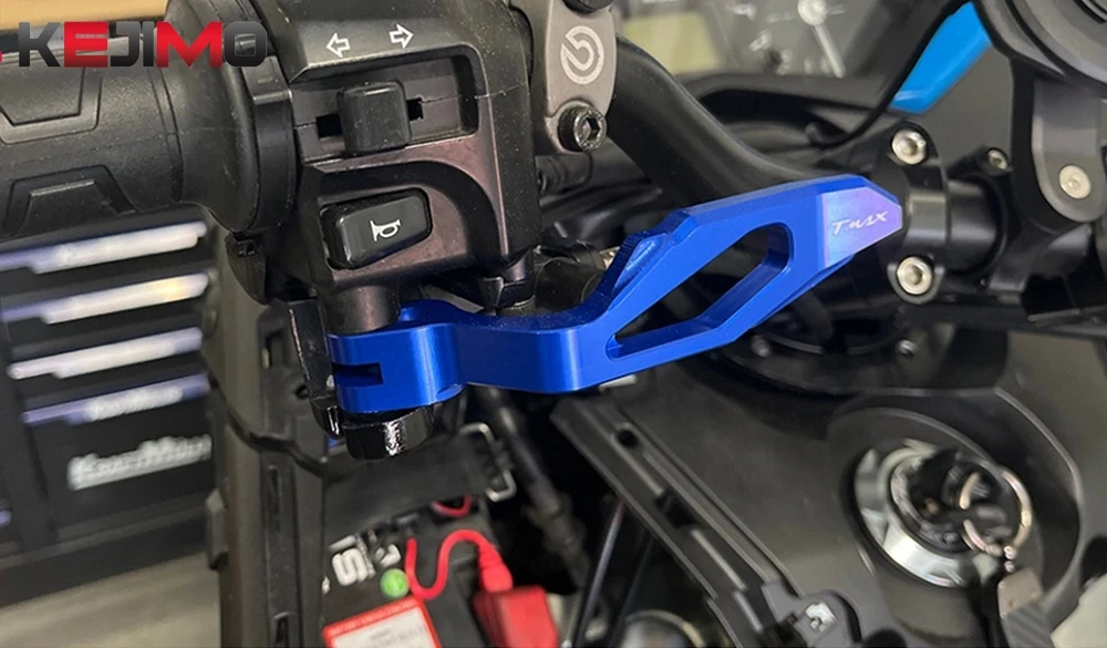 

For YAMAHA TMAX 500/530/560 DX/SX Tech Max 2017 2025 2024 2023 22 TMAX530 Tmax560 T-MAX 500 Motorcycle Parking Hand Brake Lever