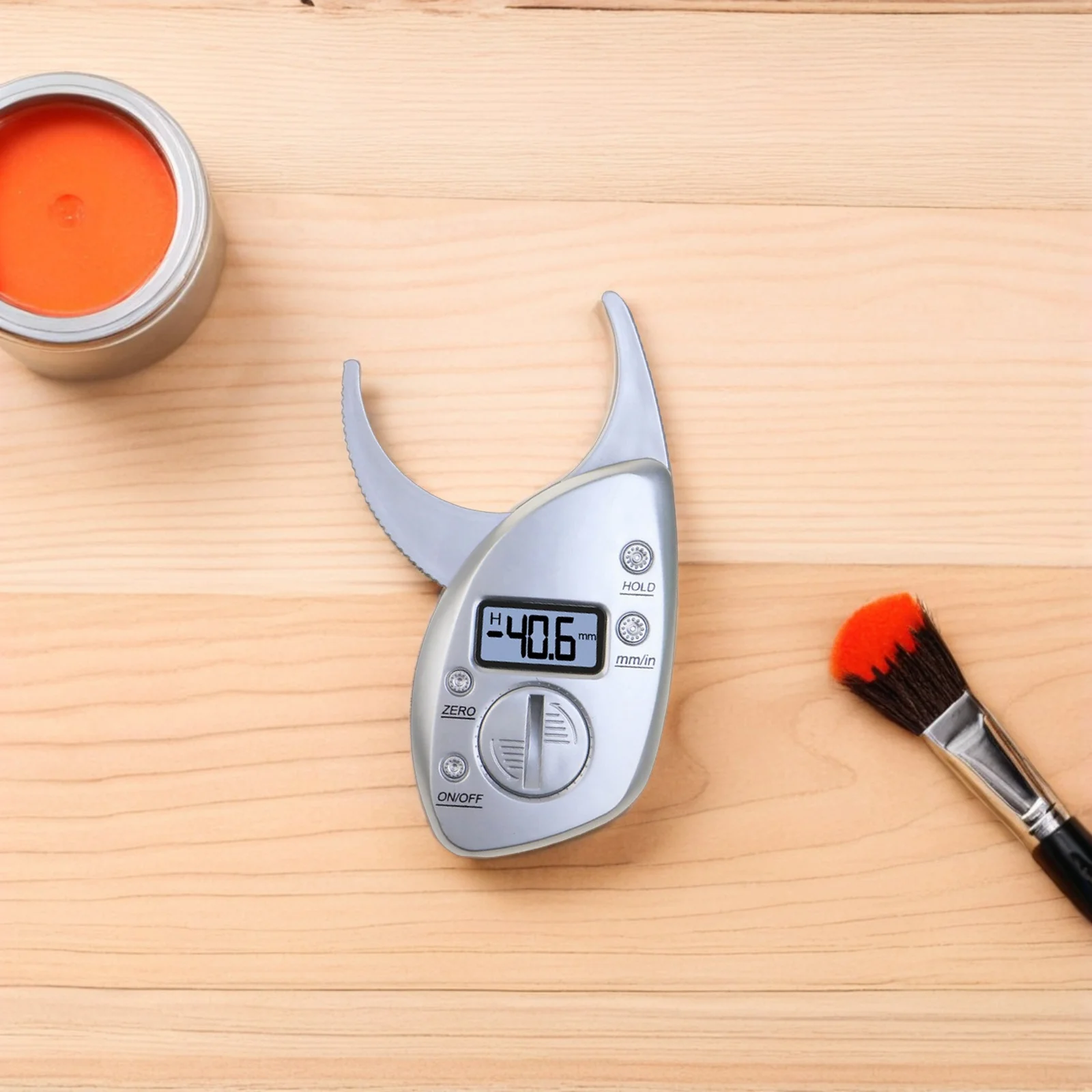 

1Pcs Body Fat Caliper Digital Display Accurate Reliable Easy Use for Fitness Enthusiasts Silver Body Fat Caliper