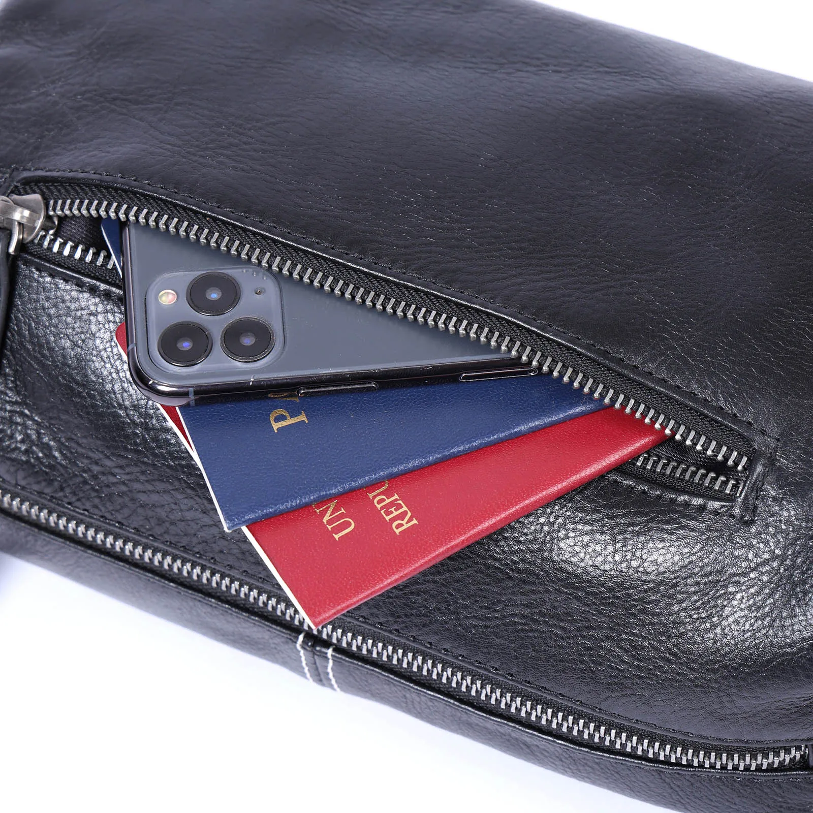 S.WORKER Modische Echtleder-Umhängetasche für Herren, Vollnarbig, Trendige Casual-Crossbody-Tasche, Mini-Umhängetasche für Handy und Schlüssel – Detail 12