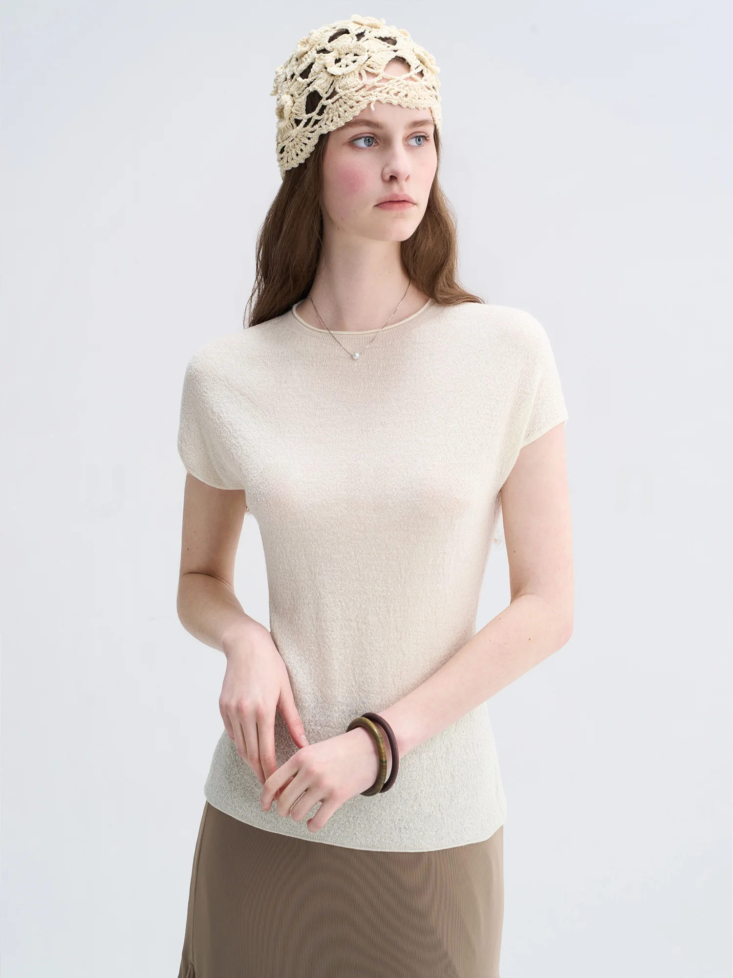 

USSHEEN Minimalist Style Women's Knitted Short Sleeve round Neck Pullover Light Weight Comfortable Versatile Summer Top