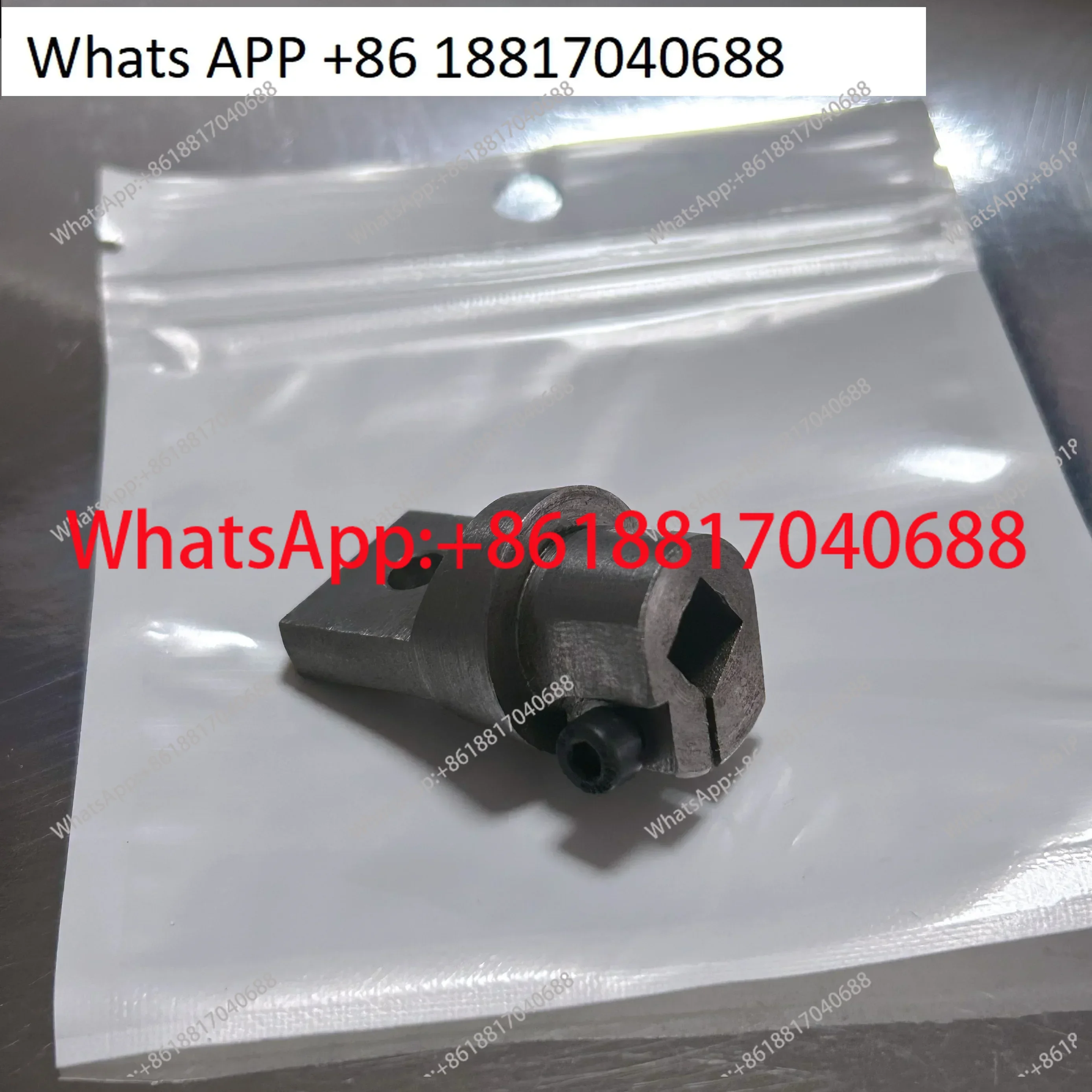 700 printing machine accessories, total power switch duck bill, printing machine duck bill square hole size is 8mm original