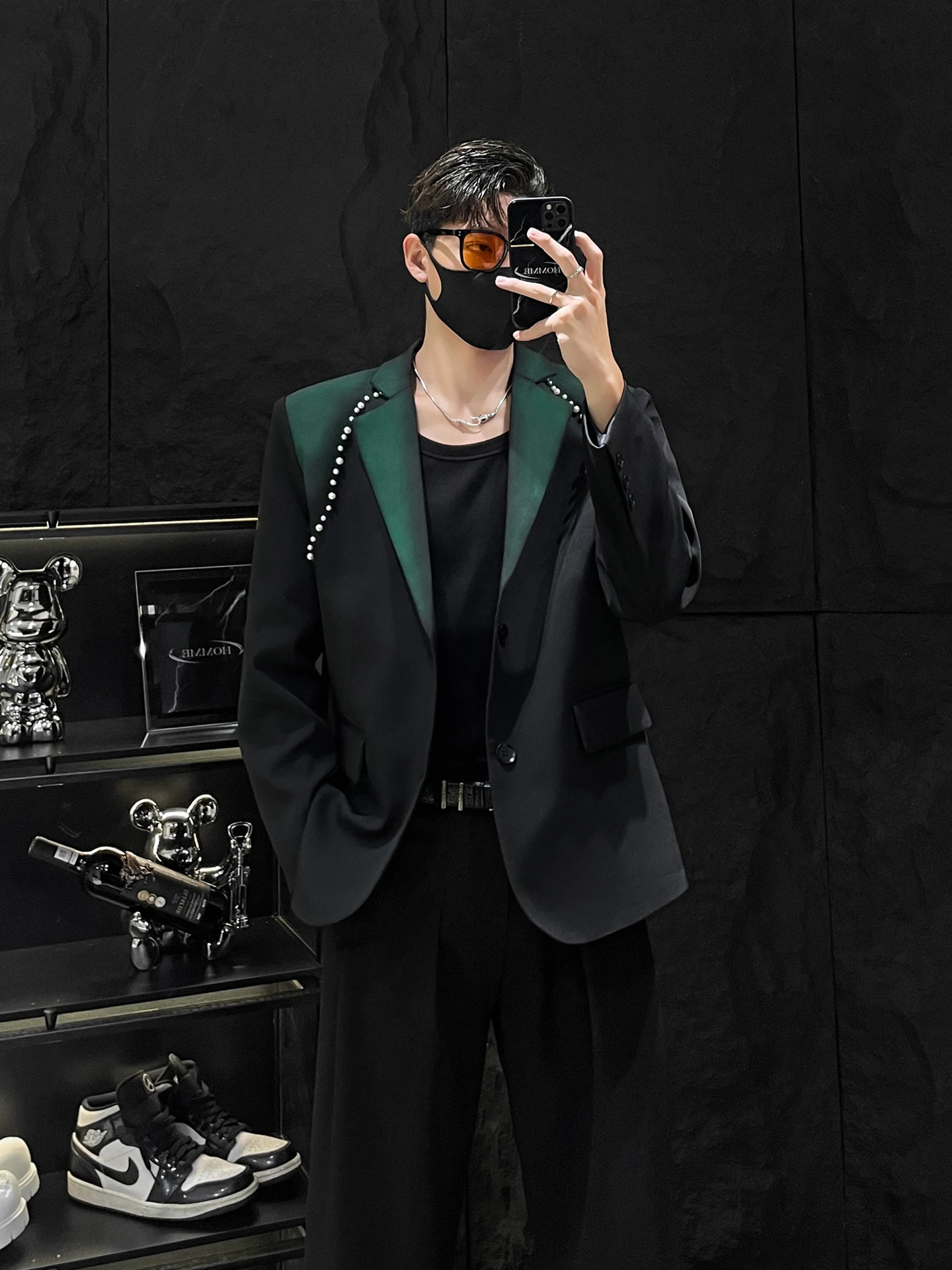 

High-End adient Spray Painted Suit Jaet for Men Color Blo oulder Pad Trendy Casual Loose Fit Autumn Polyester Fiber