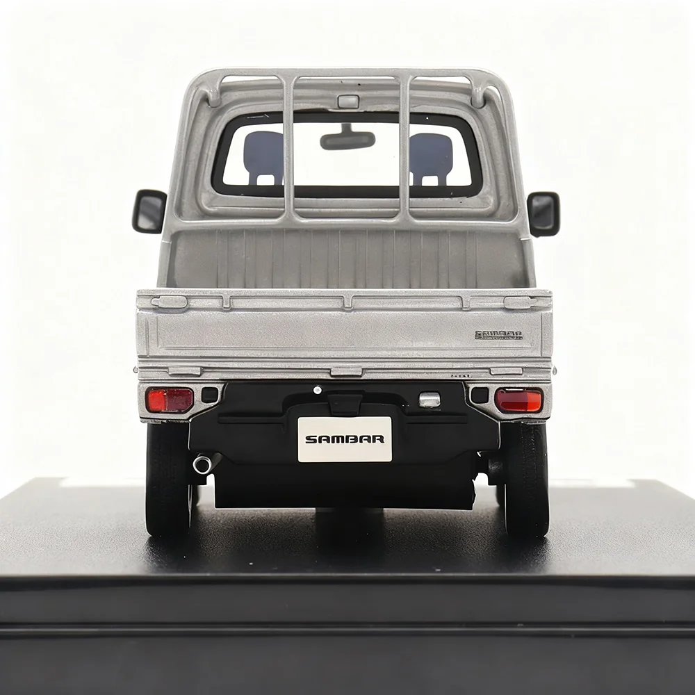 1:43 handgemaakte hars SAMBAR TRUCK TC 2011 model auto hoge detail whitecast schaal gegoten collectible speelgoed set cadeau thuis/kantoor decor