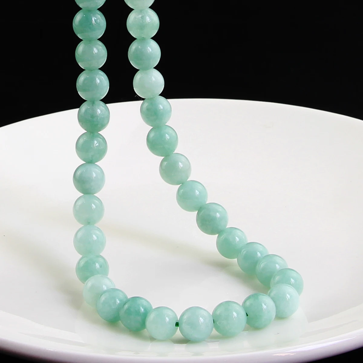 6mm 8mm 10mm Natural Stone Green Jade Round Beaded Necklaces Bohemian Women\'s Holiday Handmade Jewelry Mother\'s Day Gift