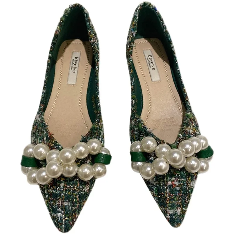 2022 Spring Summer New Pointed Flat Shoes Women Green Pure White Flats with Big Pearls Unique Design Large Size 44 45 46 33 34