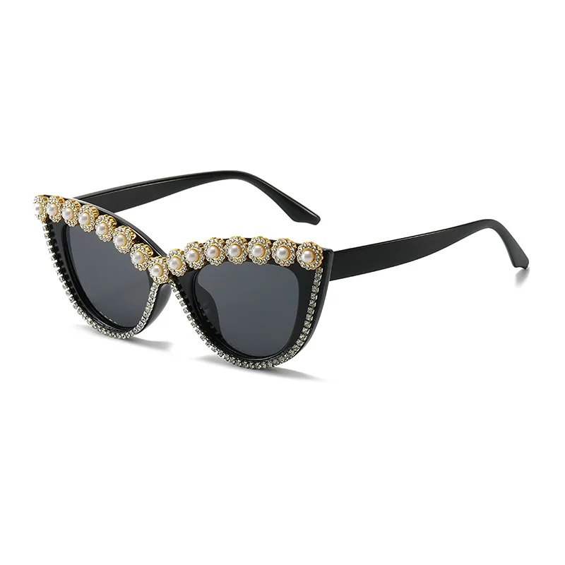 

2023 Hot cat-eye pearl diamond-set fashion sunglasses Personality handmade chain flower decoration photo ball sunglasses