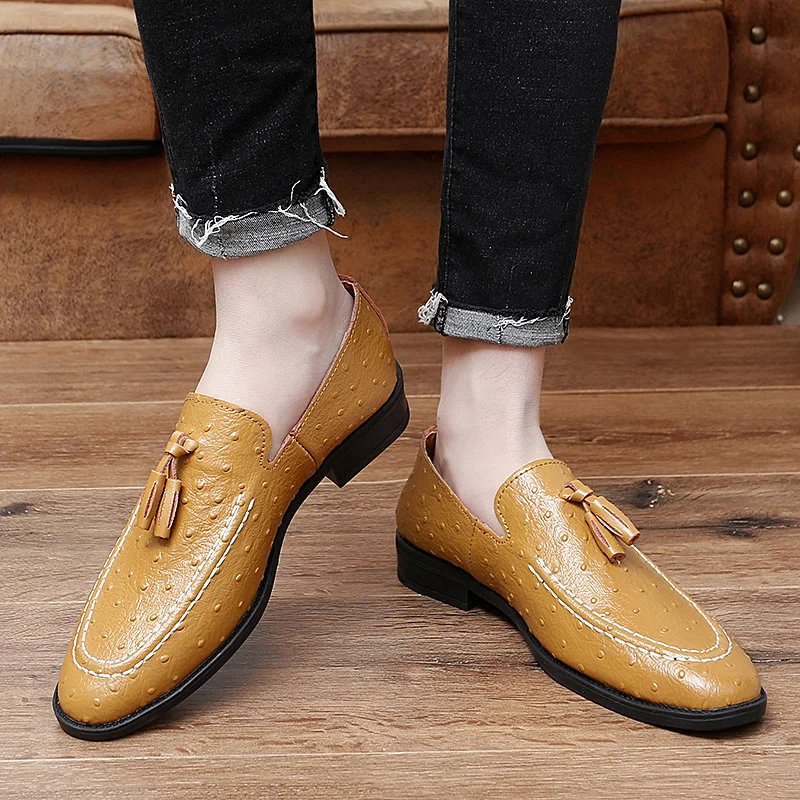 

Summer Men Loafers with Breathable Soft Soles Comfortable Non Slip Tassels Lightweight Fashionable Shoes