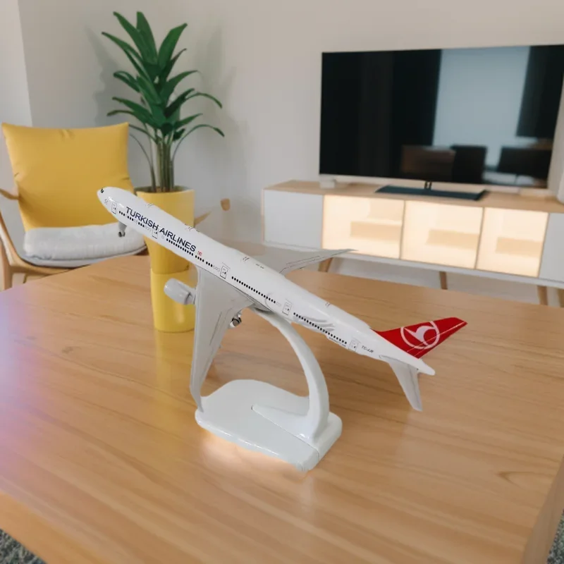 

B777 777 Air Turkish Airlines 20cm Airplane Model Plane Metal Alloy Diecast Scale 1/400 Toys Aviation Boys w Wheels Landing Gear