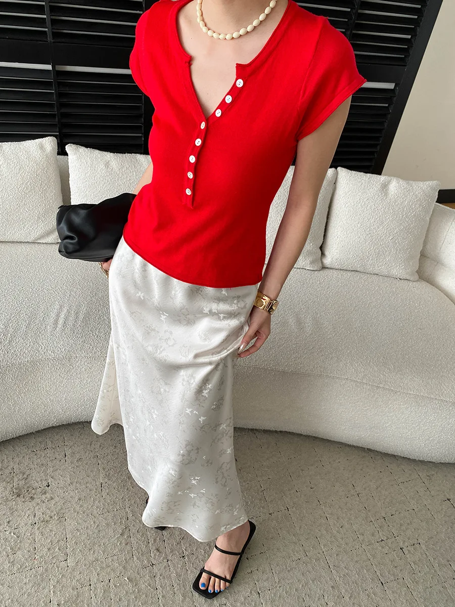 Frühlings- und Sommerrock für Damen im chinesischen Stil mit Schmetterlings-Jacquardmuster, elastischer hoher Taille und drapiertem Satin. – Detail 30