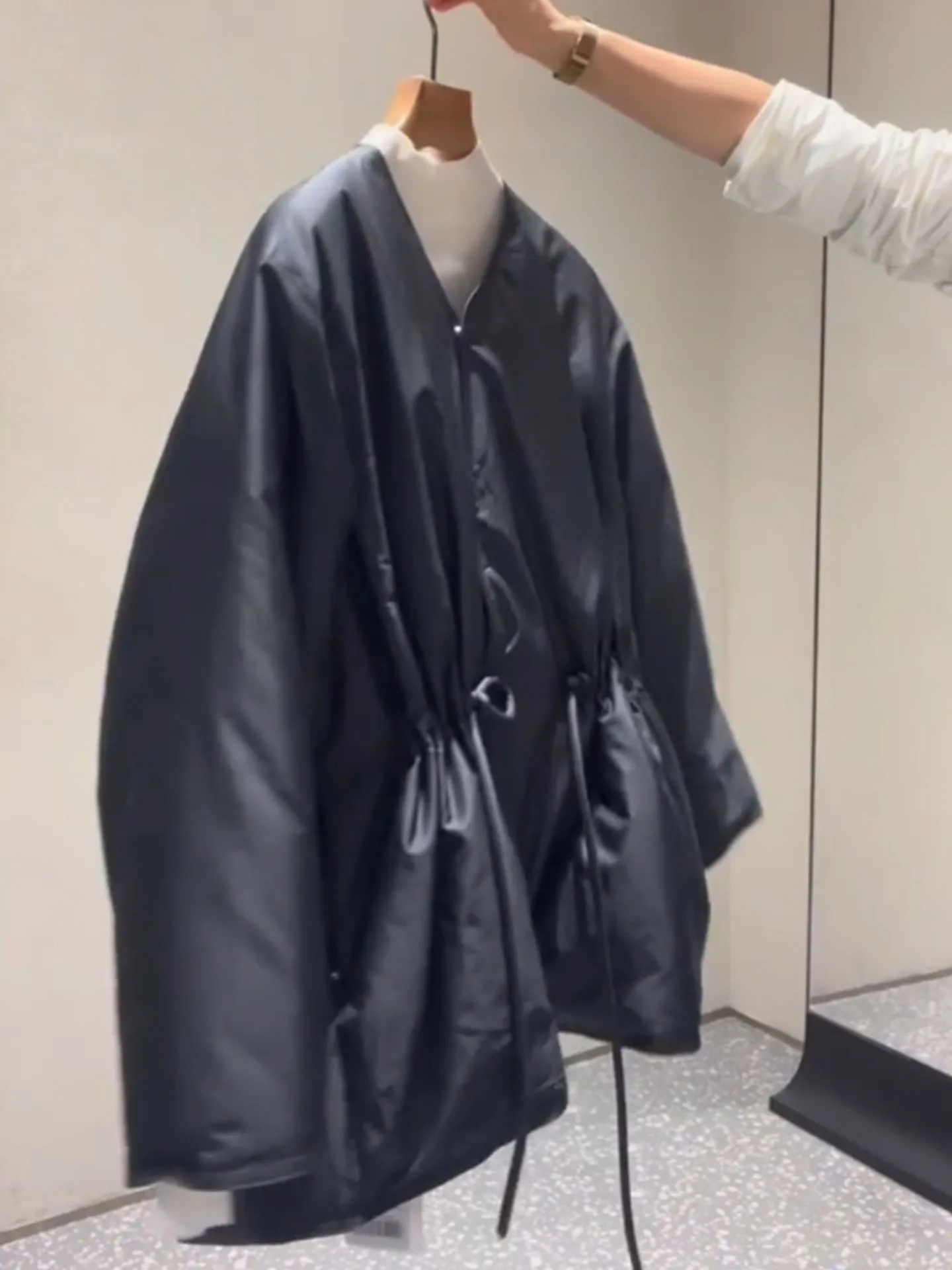 Ele Bla mittellange Daunen-Oberbekleidung für Damen, Jaet 2025, Winter, neue SLE-DString-Taille, lockere, vielseitige, warme Oberbekleidung