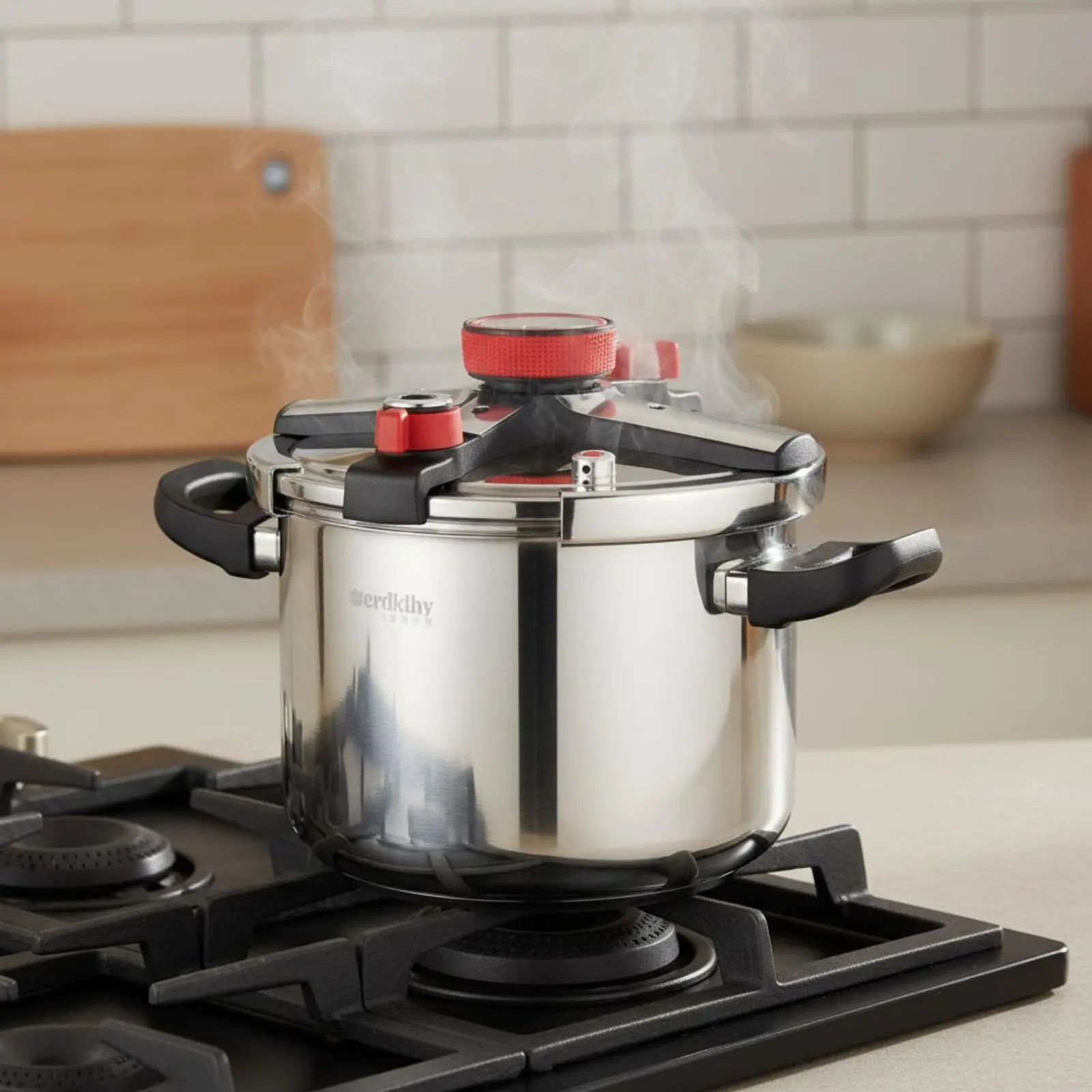 Stainless Steel Pressure Cooker Burst-resistantResistant 3-Level Pressure Cooker Easy to Clean for Home Cooking