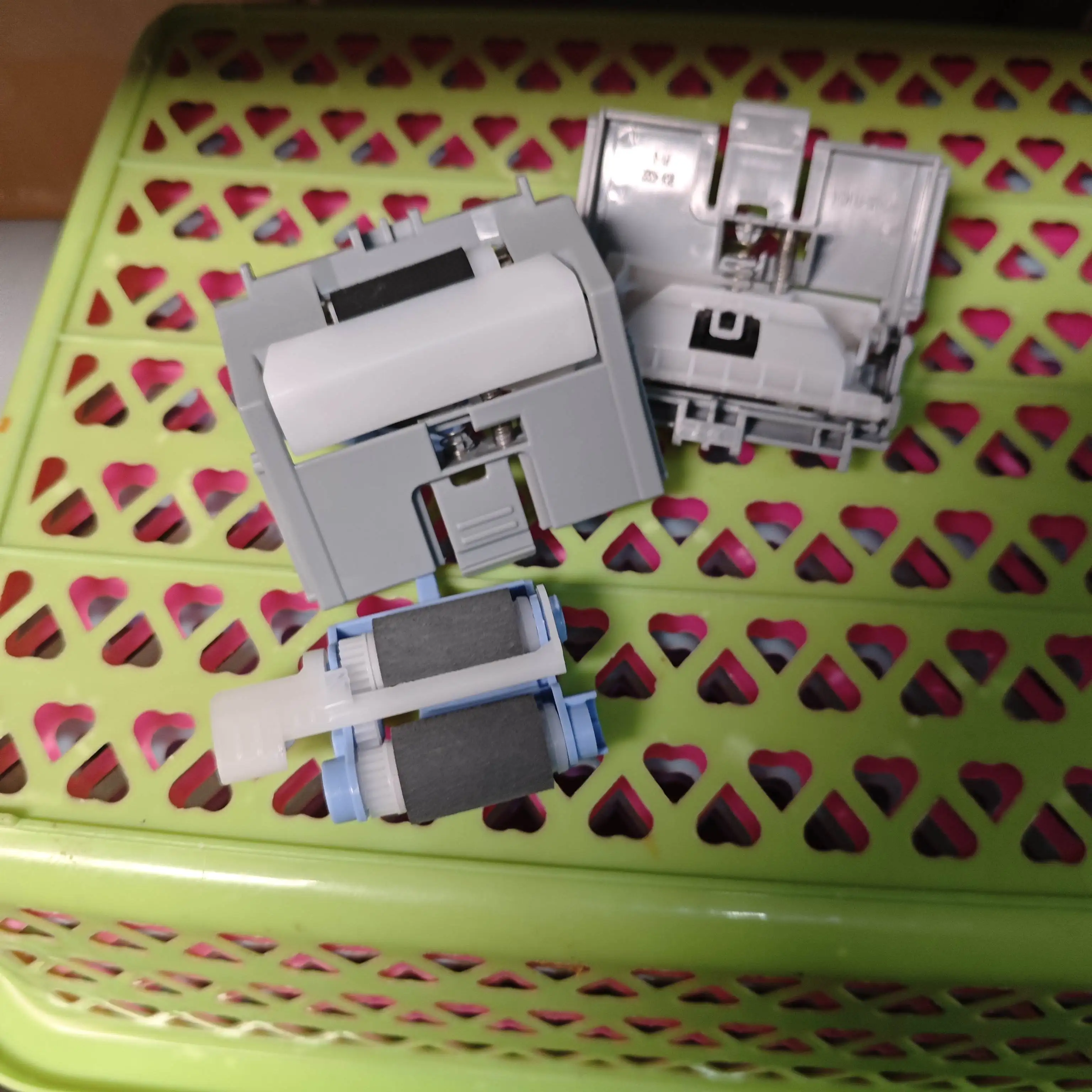 

10sets F2A68-67913 RM2-5752-000 Separation Pickup Roller for HP M501 M506 M507 M527 M528 for CANON D1620 D1650 LBP312