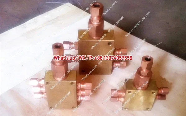 

(AJS) 2 3 4 5 6 7 8 10/6 14/10 Oil and gas distributors TLR/VTL/HSHTF