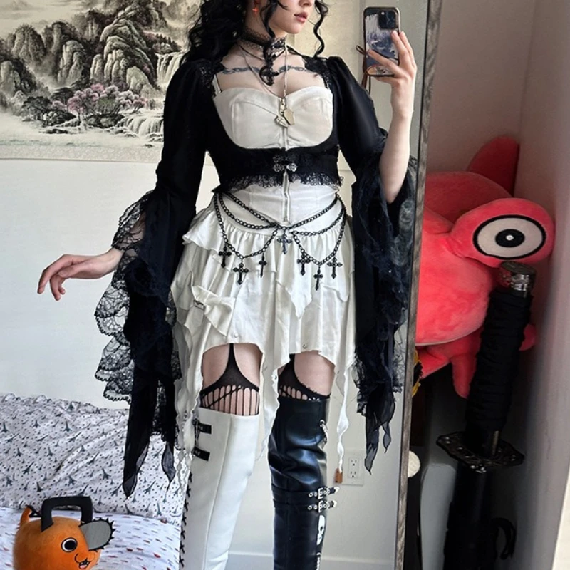 Gotycki Vintage Smock Damski Pałacowy Styl Hotsweet Mroczna Estetyka Grunge Koronkowy Patchwork Rozkloszowane Rękawy Krótkie T-shirty Damskie