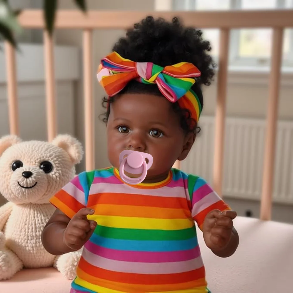 55 ซม.Reborn Saskia ตุ๊กตาแอฟริกันอเมริกันไวนิล Body สาวล้างทําความสะอาดได้ HAND-rooted ผม Dark ผิวตุ๊กตาเด็กสําหรับของขวัญเด็ก