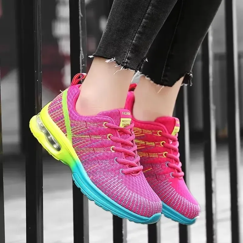 Women's Street Trendy Design Shoes with Unique Grid Design Breathable and Comfortable Outdoor Walking Training Shoes